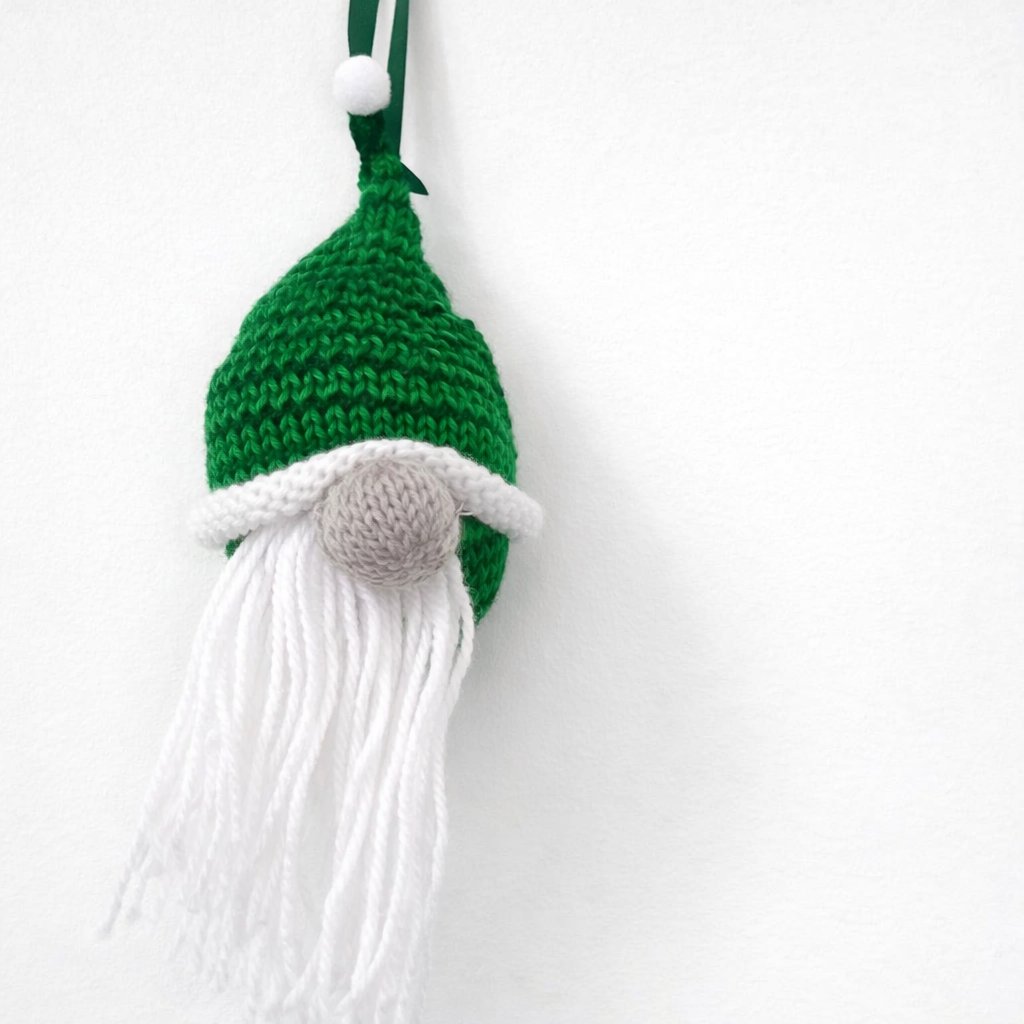 Colourful mini sweater garland